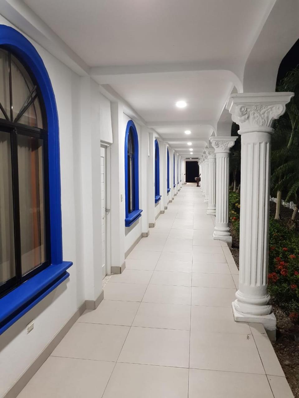 Hotel Las Palmas De Osa Ciudad Cortés Exteriör bild